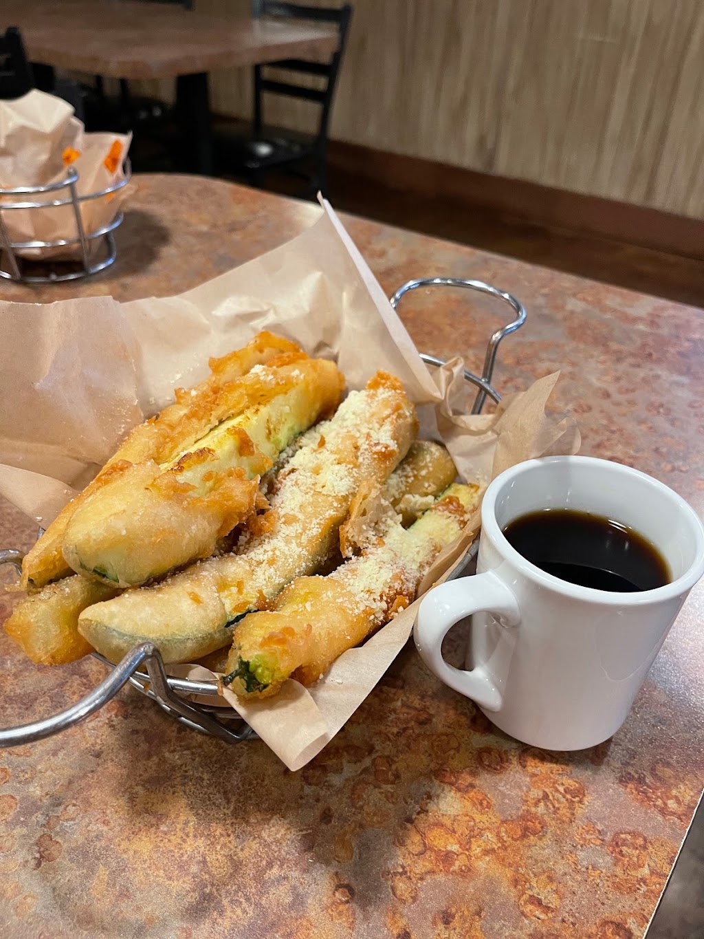 Jeffersons Roadhouse | restaurant | 1281 S Main St, Yreka, CA 96097, USA | 5308429866 OR +1 530-842-9866