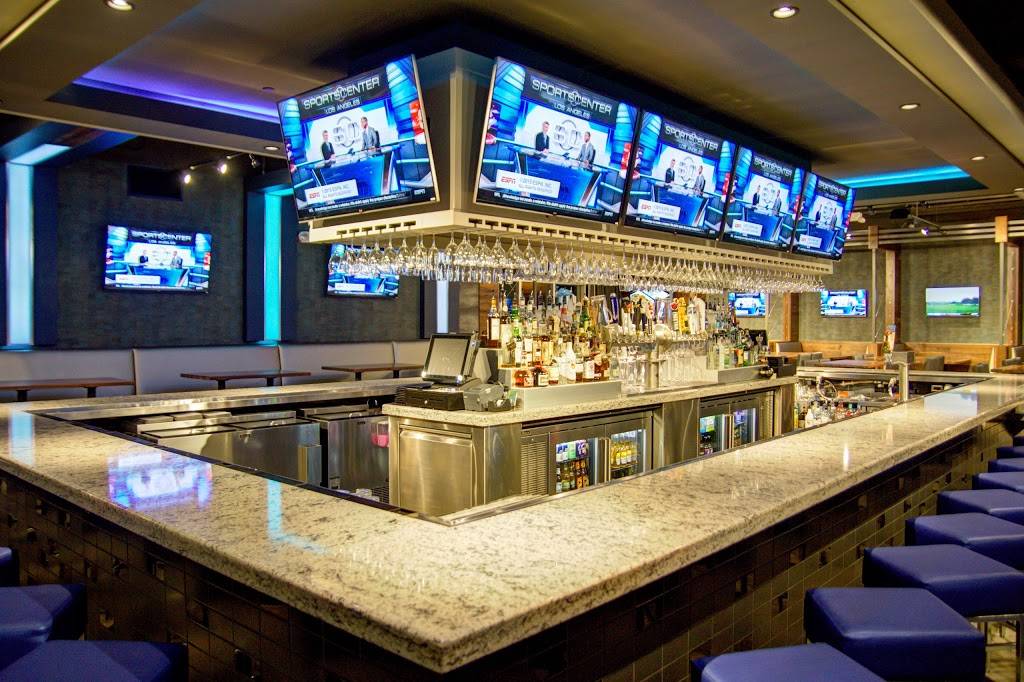 Topgolf | restaurant | 5539 N Loop 1604 W, San Antonio, TX 78249, USA | 2102022694 OR +1 210-202-2694