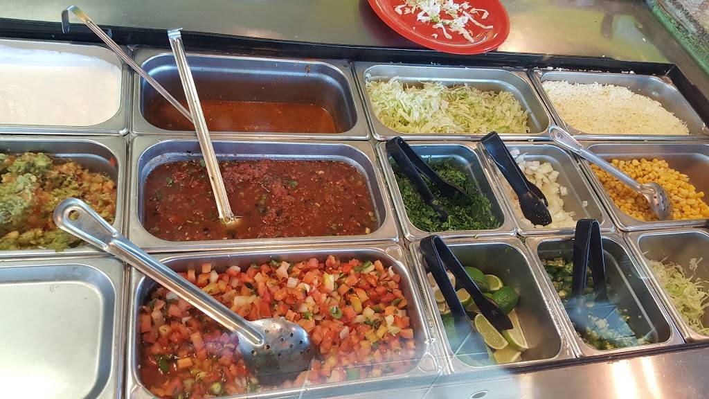 FreshMex | restaurant | 1880 Prairie City Rd, Folsom, CA 95630, USA | 9169850555 OR +1 916-985-0555