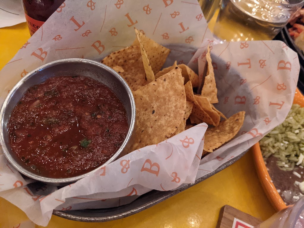 Tuco And Blondie | restaurant | 3358 N Southport Ave, Chicago, IL 60657, USA | 7733278226 OR +1 773-327-8226