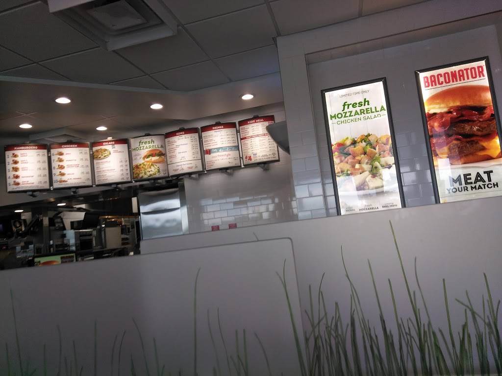 Wendys | restaurant | 4699 Everhard Rd NW, Canton, OH 44718, USA | 3304923722 OR +1 330-492-3722