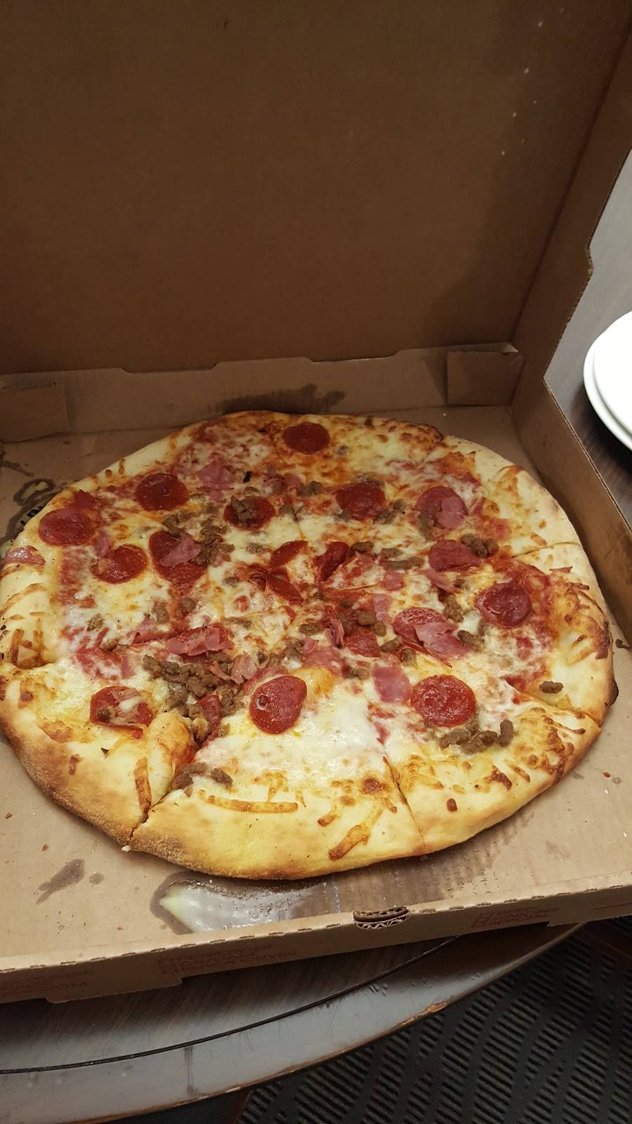 Pizza King | restaurant | 4270 1, Boardwalk, Daytona Beach, FL 32118, USA | 3862531221 OR +1 386-253-1221