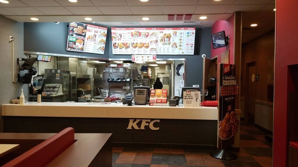 KFC | restaurant | 7155 Pendleton Pike, Indianapolis, IN 46226, USA | 3175419295 OR +1 317-541-9295