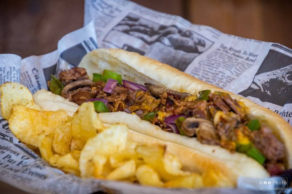 The Saltbox Smokehouse | restaurant | 6152 Barclay Rd, Sodus, NY 14551, USA | 3155532663 OR +1 315-553-2663