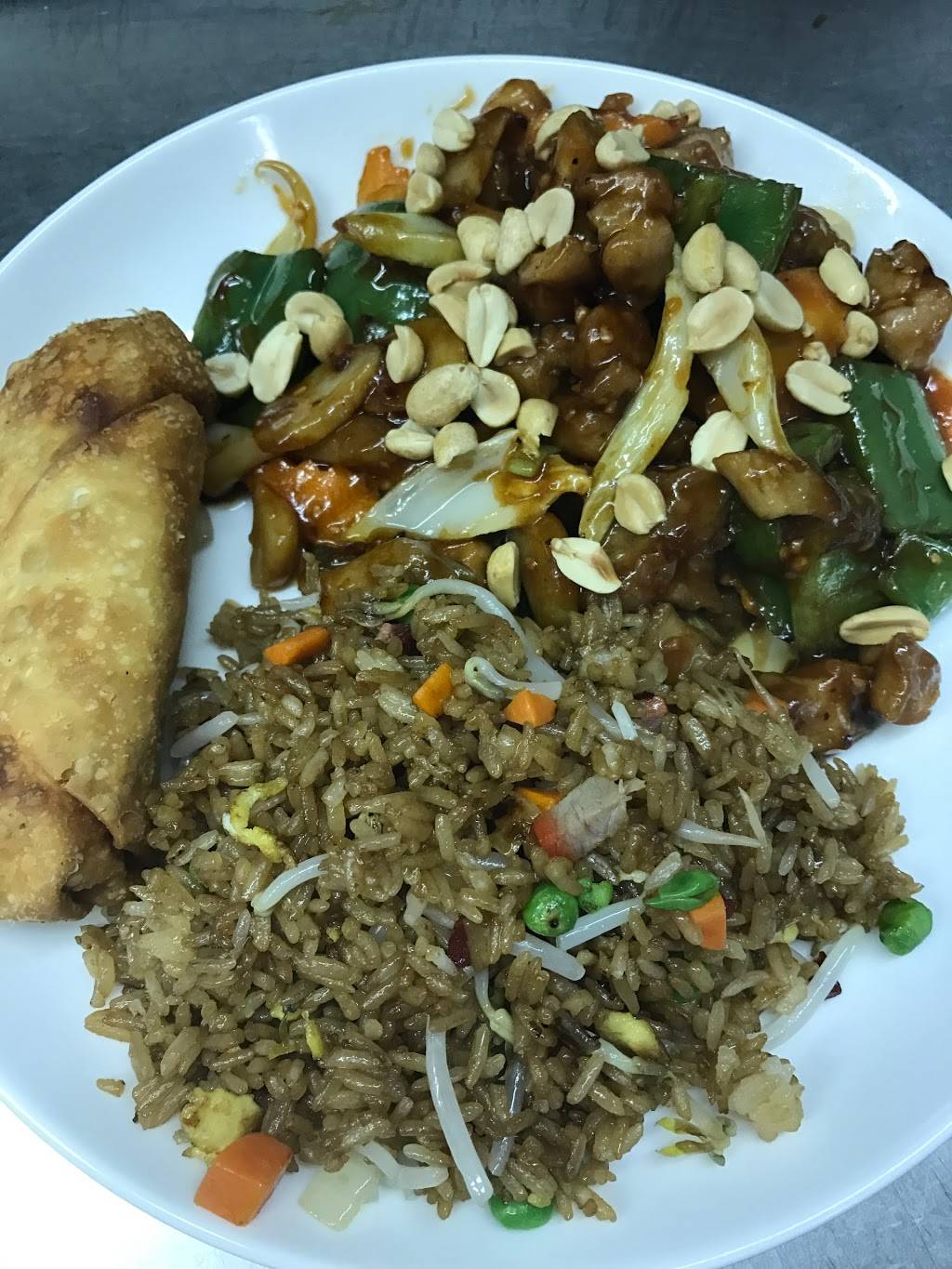 East China Restaurant | restaurant | 833 W Trenton Ave #17, Morrisville, PA 19067, USA | 2157369199 OR +1 215-736-9199