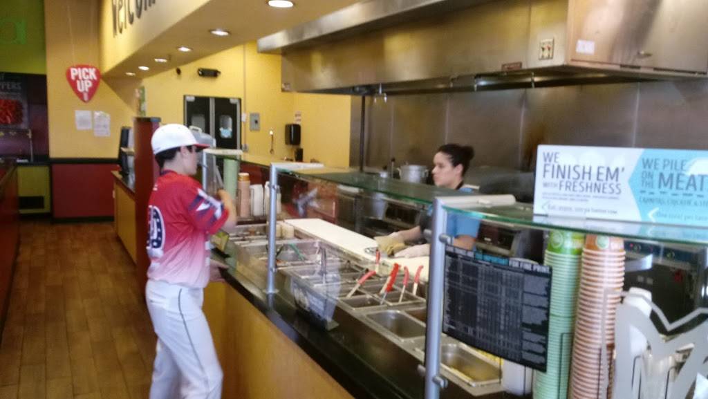 Moes Southwest Grill | restaurant | 12527 FL-535, Orlando, FL 32836, USA | 3213954900 OR +1 321-395-4900