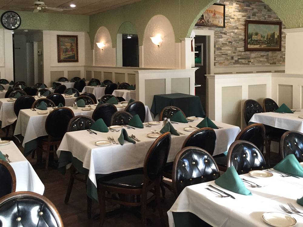 El Parral Restaurant | restaurant | 8 Berry Hill Rd, Syosset, NY 11791, USA | 5169212844 OR +1 516-921-2844