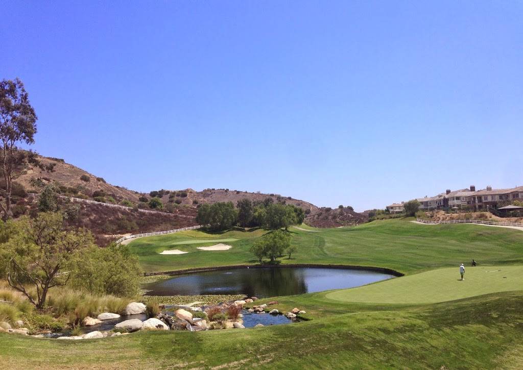 Black Gold Golf Club | restaurant | 1 Black Gold Dr, Yorba Linda, CA 92886, USA | 7149610060 OR +1 714-961-0060