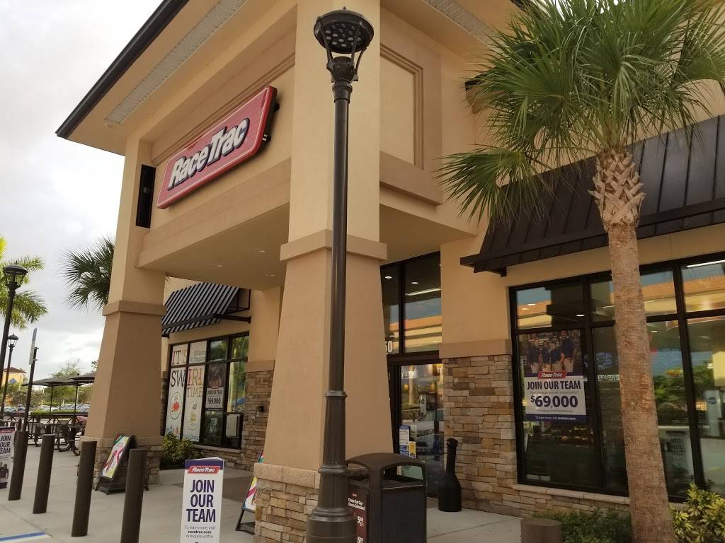 RaceTrac | bakery | 10801 Furlong Street, Bonita Springs, FL 34135, USA | 2399928769 OR +1 239-992-8769