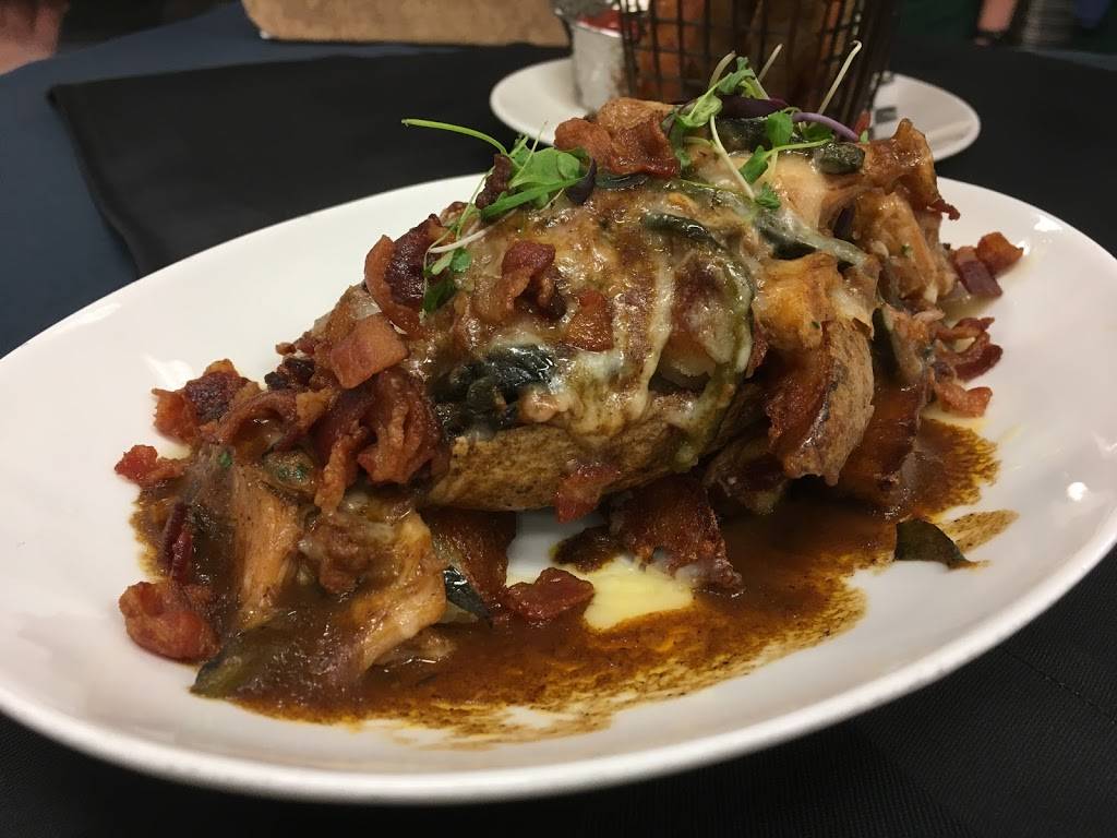 Golden Bee | restaurant | 1 Lake Ave, Colorado Springs, CO 80906, USA | 7195775733 OR +1 719-577-5733