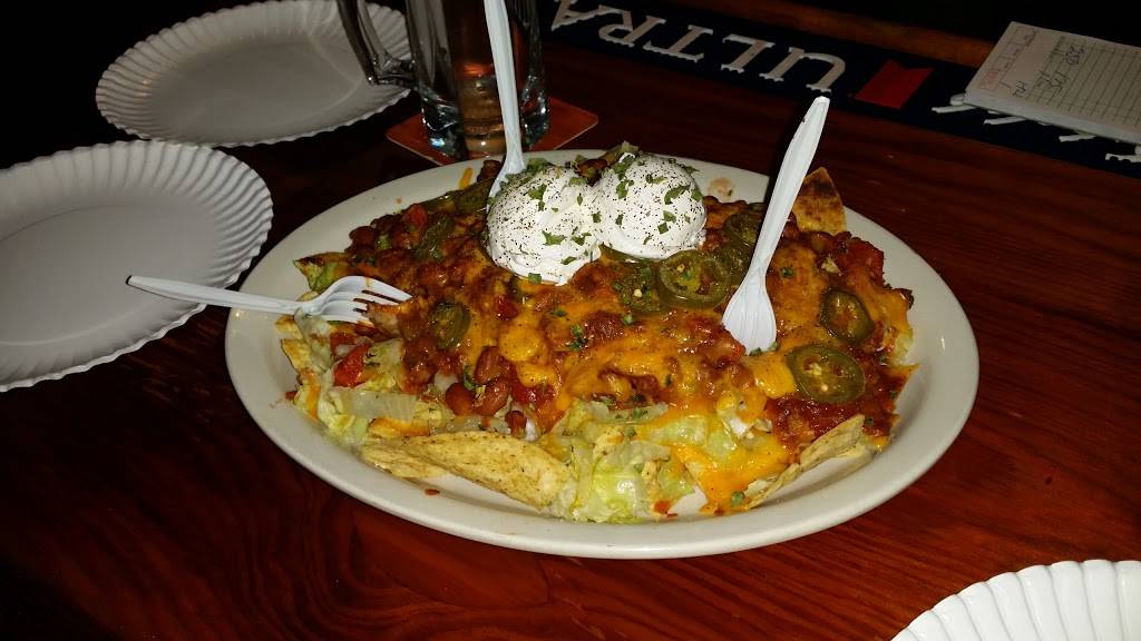 Boiler Room Bar & Grill | restaurant | 5600 Manatee Ave W, Bradenton, FL 34209, USA | 9417927176 OR +1 941-792-7176