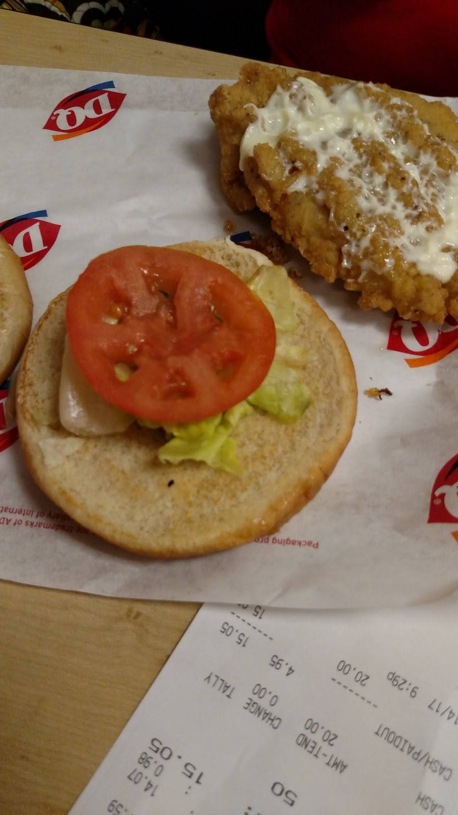 Dairy Queen Grill & Chill | restaurant | 200 E Main St, Sylva, NC 28779, USA | 8285865327 OR +1 828-586-5327