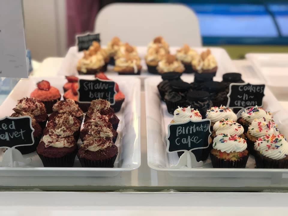 The Kreative Sweet Boutique | restaurant | 6075 Winchester Rd Suite 454, Memphis, TN 38115, USA | 9013999516 OR +1 901-399-9516