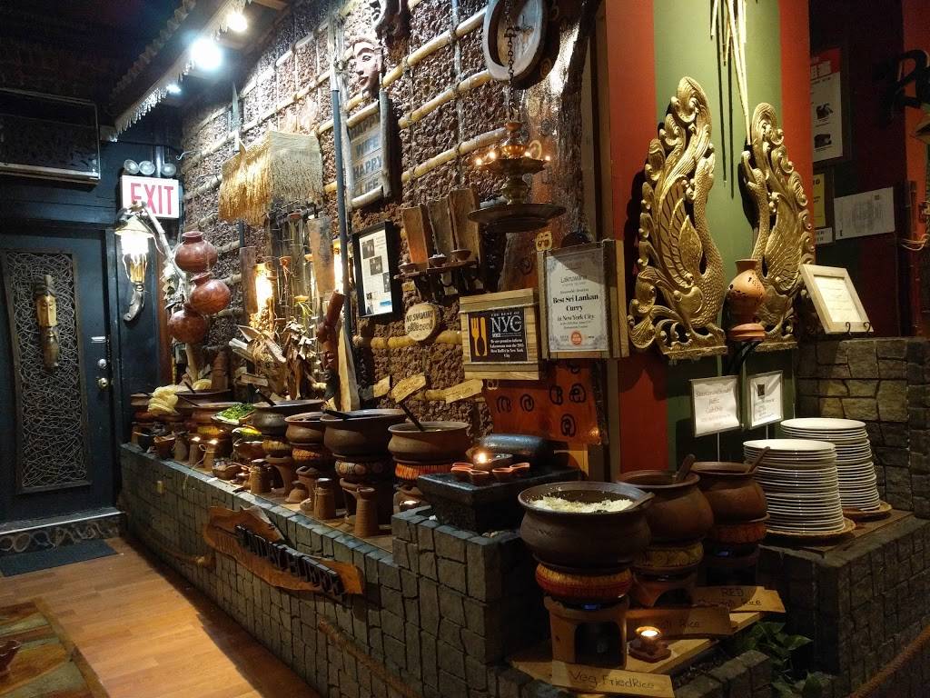 Lakruwana | restaurant | 668 Bay St, Staten Island, NY 10304, USA | 3478576619 OR +1 347-857-6619