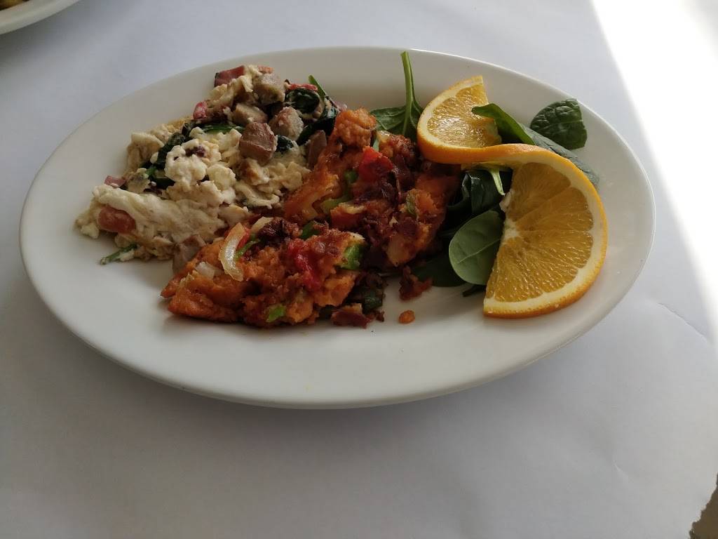 Columbias Kitchen | restaurant | 156 Rte 66 E, Columbia, CT 06237, USA | 8603370733 OR +1 860-337-0733