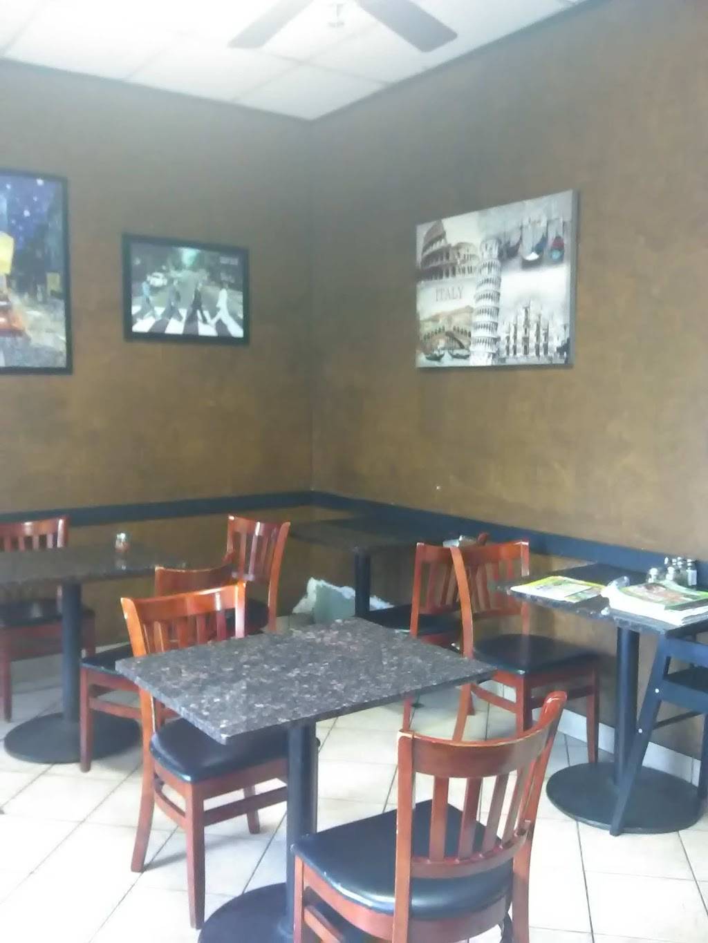 Classic Pizza | meal delivery | 2624 Pico Blvd, Santa Monica, CA 90405, USA | 3103926322 OR +1 310-392-6322