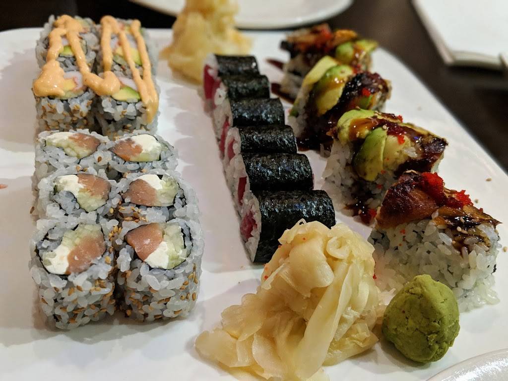 Reiki Sushi & Asian Bistro | restaurant | 239 Danbury Rd, Wilton, CT 06897, USA | 2037628788 OR +1 203-762-8788