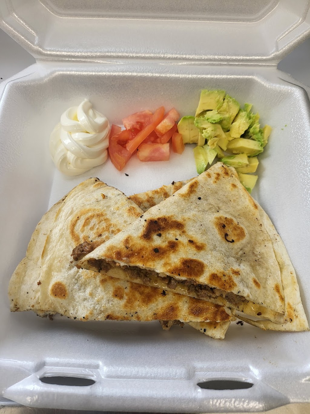 Not your Mommas Food Truck | restaurant | 903 Willis Proffitt Rd, Mineral, VA 23117, USA | 5409039285 OR +1 540-903-9285