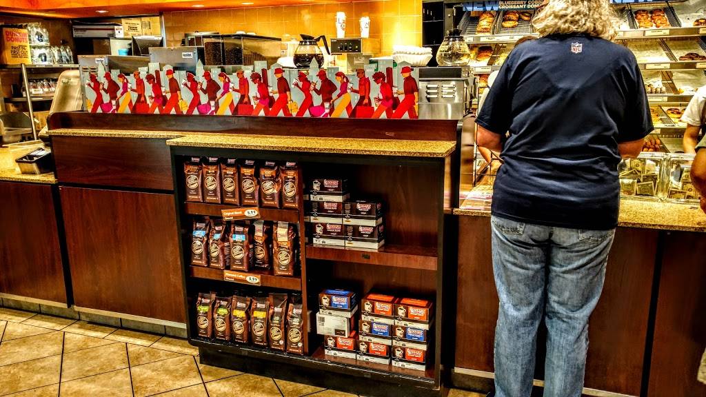 Dunkin | cafe | 7800 Airport Blvd, Houston, TX 77061, USA | 7136408601 OR +1 713-640-8601