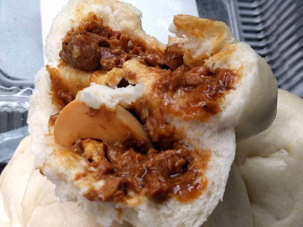 Lovely Pao | restaurant | 756 Wilson Ave, North York, ON M3K 1E2, Canada | 6473488856 OR +1 647-348-8856