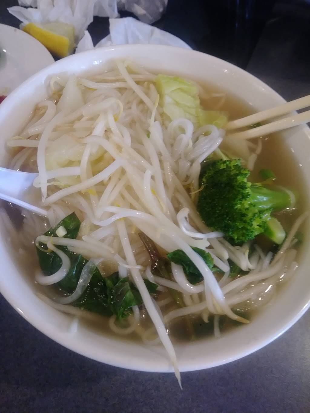 Joy Pho & Teriyaki | restaurant | 3930 A St SE #305, Auburn, WA 98002, USA | 2537350117 OR +1 253-735-0117