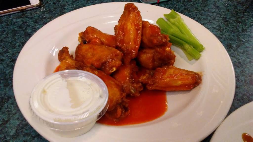 Holyoke Pizza | restaurant | 213 South St, Holyoke, MA 01040, USA | 4135322555 OR +1 413-532-2555