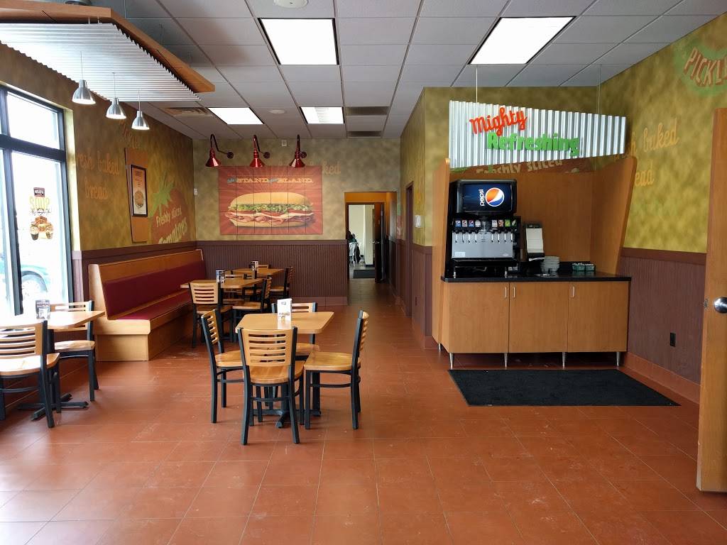 Milios Sandwiches | restaurant | 2202 E Johnson St, Madison, WI 53704, USA | 6082414300 OR +1 608-241-4300
