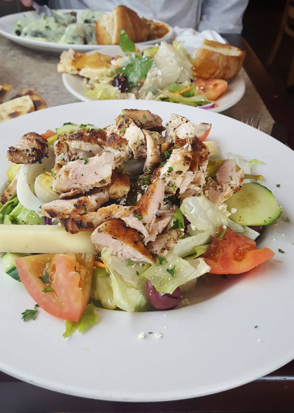 Petes Central One | restaurant | 300 S Pearl St, Denver, CO 80209, USA | 3037786675 OR +1 303-778-6675