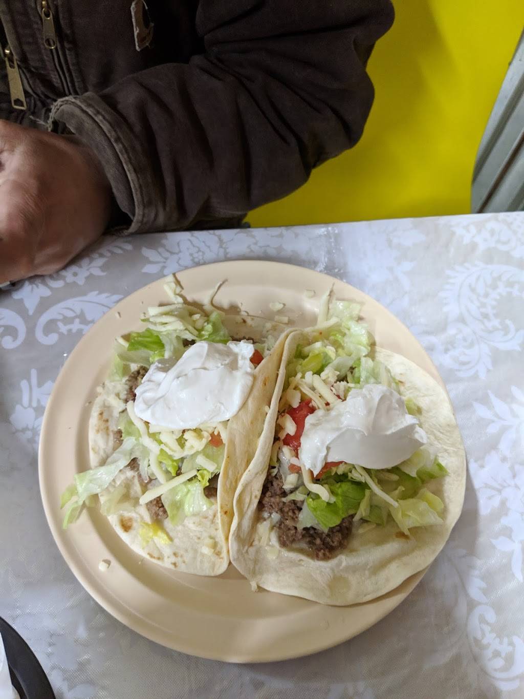 MKZ Mexican Grill | restaurant | 145 Lyon St, Notasulga, AL 36866, USA | 3342571019 OR +1 334-257-1019