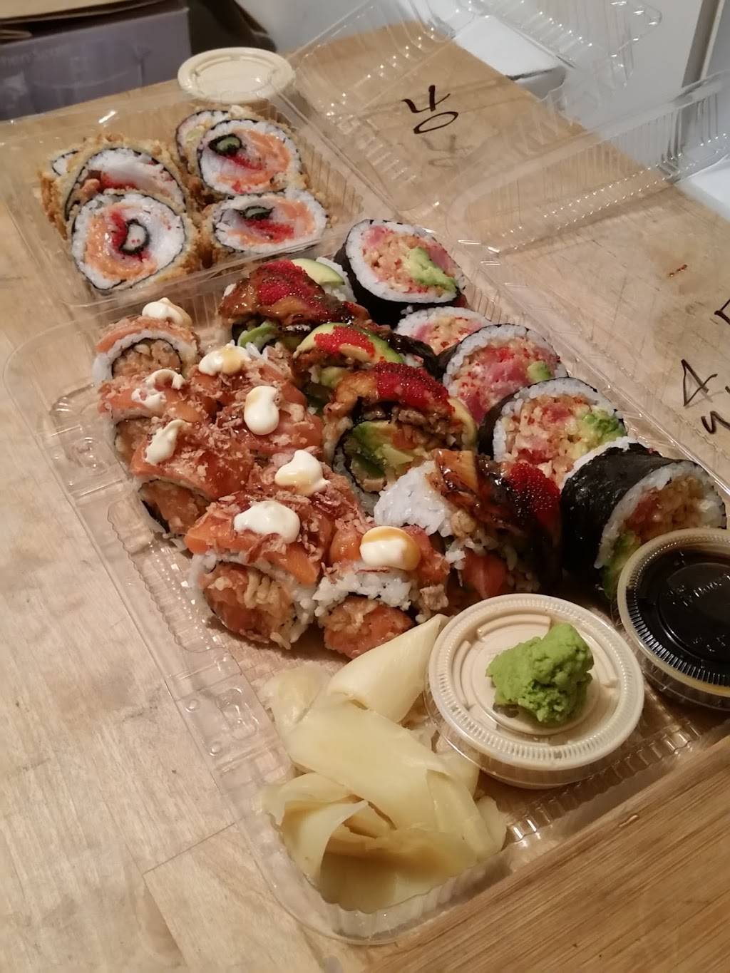 Sushi Ryo | restaurant | 4943 Boulevard Rosemont, Montréal, QC H1T 2E6, Canada | 4383867788 OR +1 438-386-7788