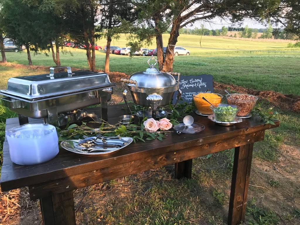 Lilfreds | restaurant | 8425 Camden Hwy, Rembert, SC 29128, USA | 8034328750 OR +1 803-432-8750