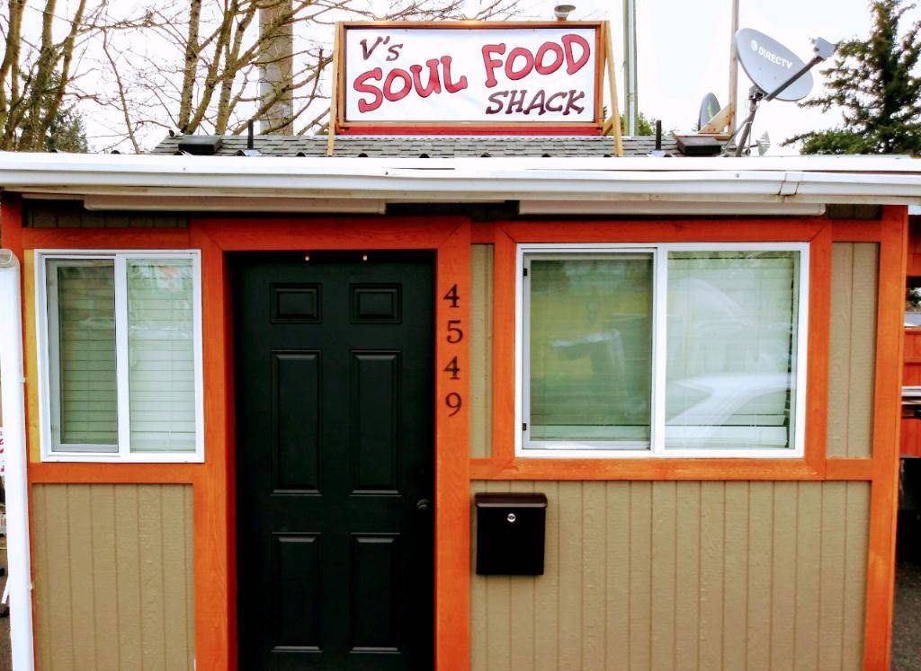 V Soul Food Shack | restaurant | 4549 NE 60th Ave, Portland, OR 97218, USA | 5034054200 OR +1 503-405-4200