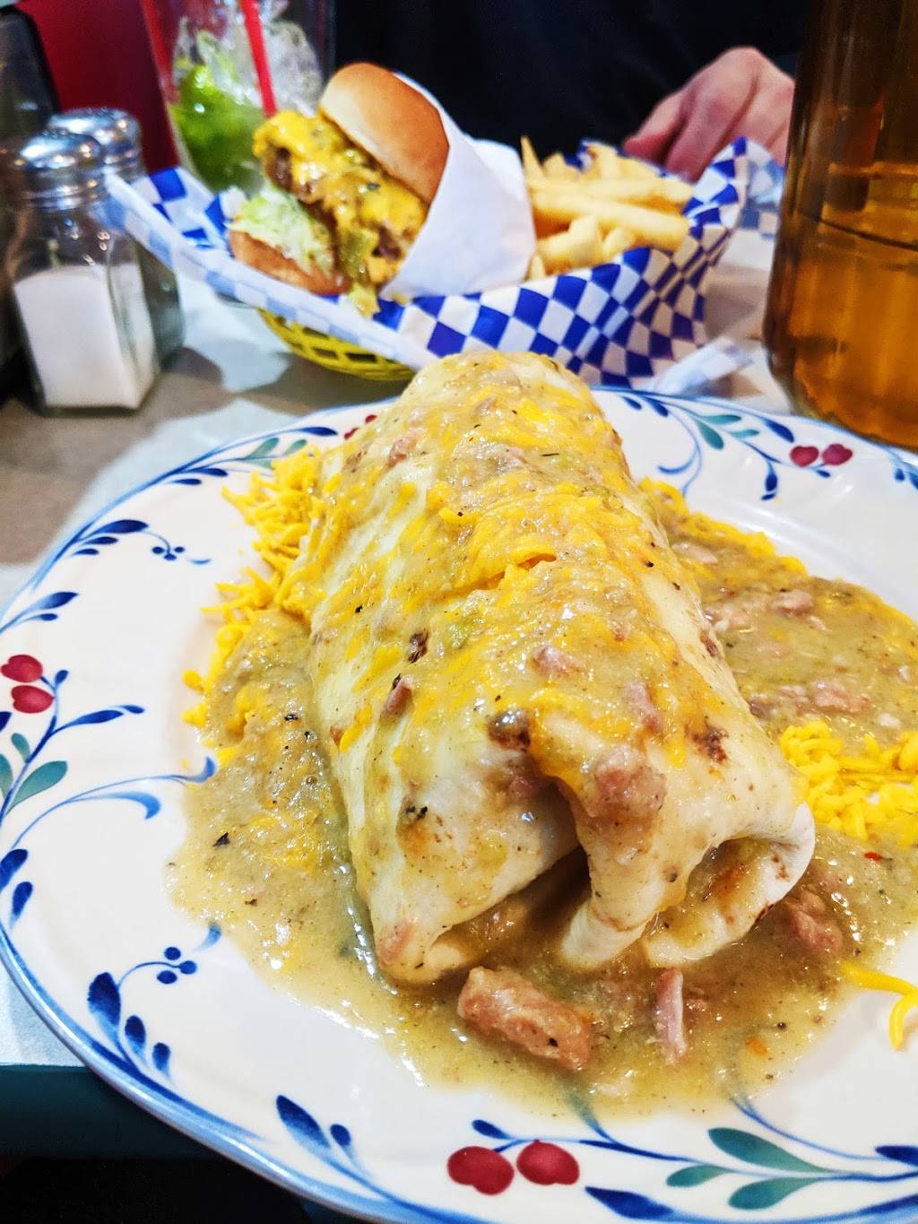 The Ditch on 40 | restaurant | 78941 US-40, Winter Park, CO 80482, USA | 9703637113 OR +1 970-363-7113