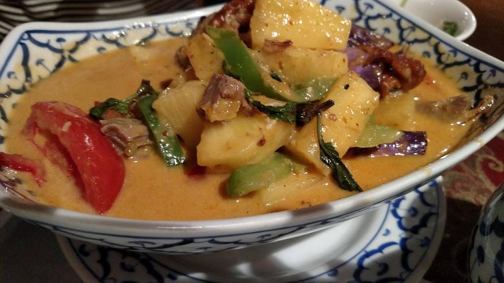 Siam Cuisine | restaurant | 10770 Donner Pass Rd #101, Truckee, CA 96161, USA | 5305500503 OR +1 530-550-0503