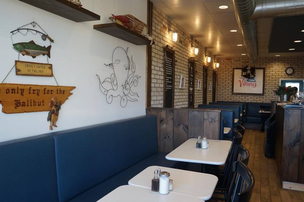 Viking Fish & Chips | restaurant | 826 The Queensway, Etobicoke, ON M8Z 1N5, Canada | 4162592051 OR +1 416-259-2051
