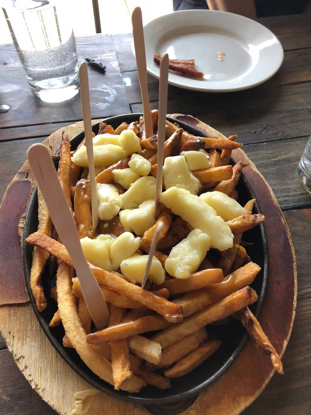 Station House | restaurant | 106 -11 71st Avenue, Forest Hills, NY 11375, USA | 7185445000 OR +1 718-544-5000