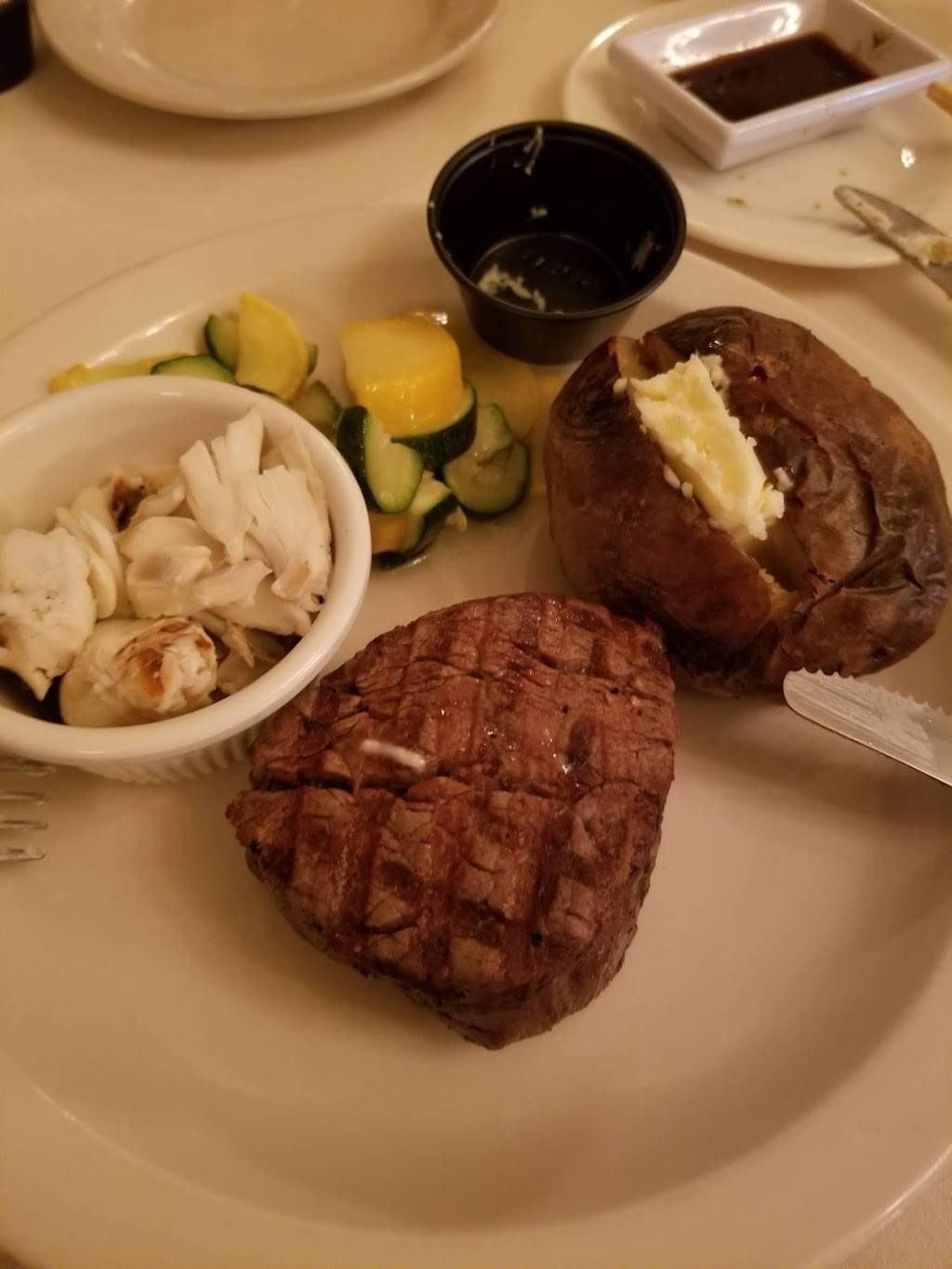 Kingfish American Bistro & Wine Bar | restaurant | 3833 Freemansburg Ave, Bethlehem, PA 18020, USA | 6106911115 OR +1 610-691-1115