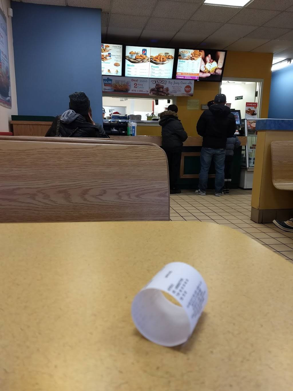 Mary Browns Chicken & Taters! | restaurant | 400 King St W, Oshawa, ON L1J 2J9, Canada | 9055767787 OR +1 905-576-7787