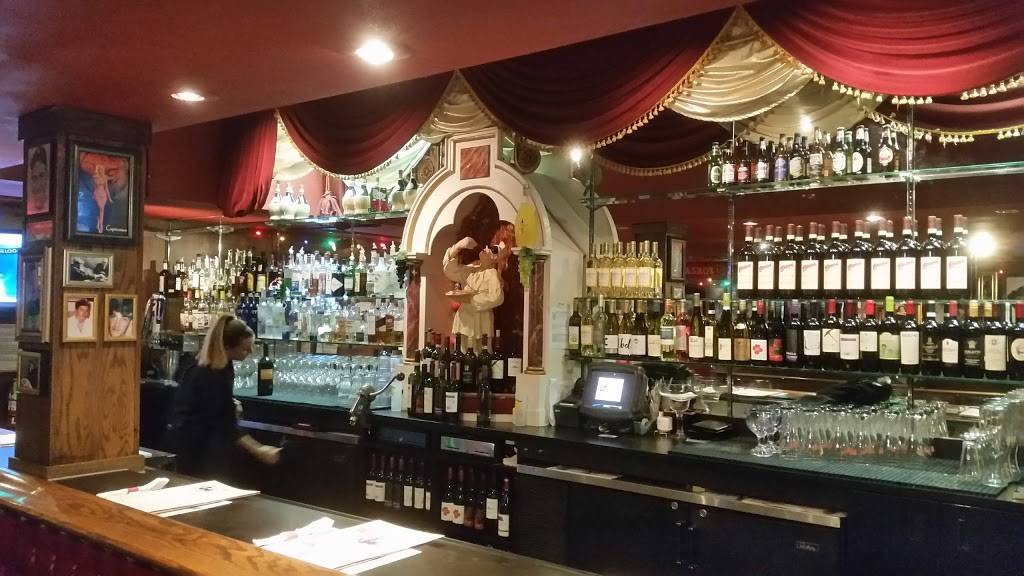 Buca di Beppo Italian Restaurant | restaurant | 2051 S Hurstbourne Pkwy, Louisville, KY 40220, USA | 5024932426 OR +1 502-493-2426