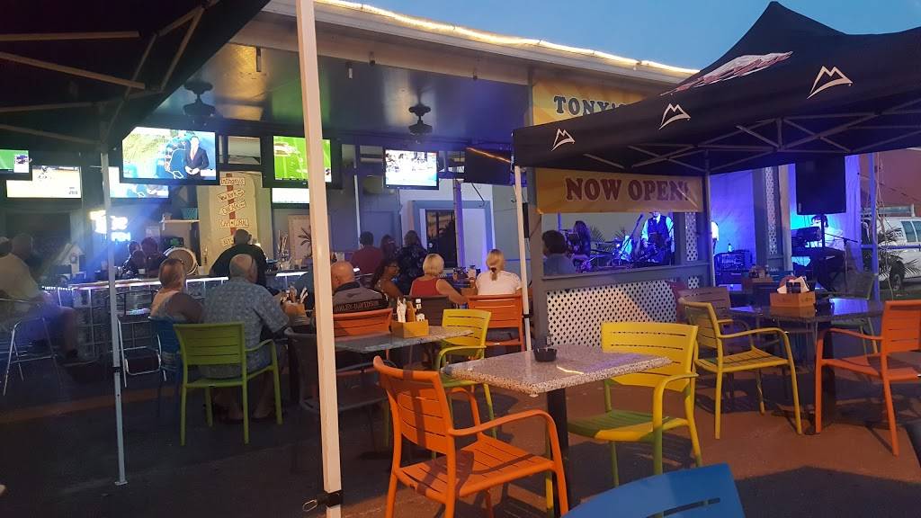 Anthonys on the BLVD | restaurant | 1303 Del Prado Blvd S, Cape Coral, FL 33990, USA | 2397725900 OR +1 239-772-5900