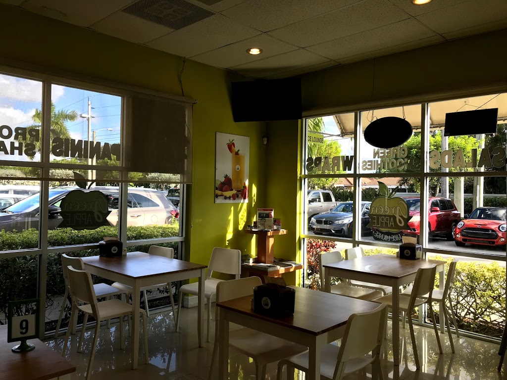 Green Apple Juice Lounge | restaurant | 9831 NW 58th St #136, Miami, FL 33178, USA | 7867039252 OR +1 786-703-9252