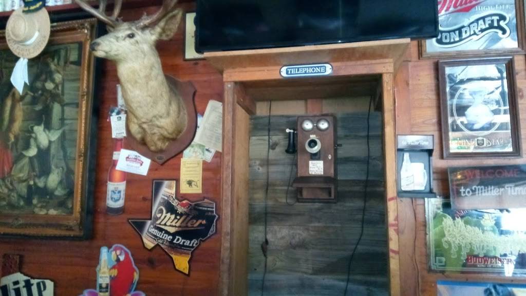 Adolphs Store | restaurant | 6795, 9389 PR 37, Lakehills, TX 78063, USA | 8307512240 OR +1 830-751-2240