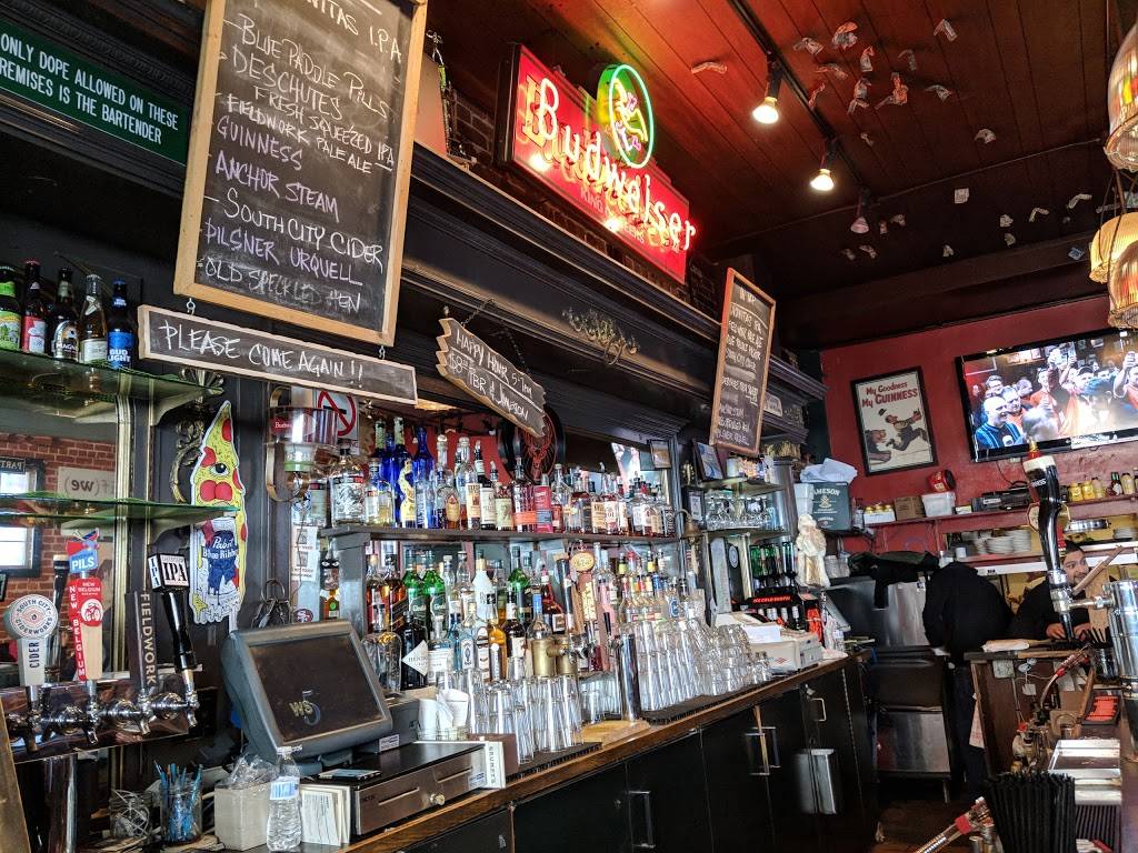 Grumpys Restaurant & Pub | restaurant | 125 Vallejo St, San Francisco, CA 94111, USA | 4154343350 OR +1 415-434-3350