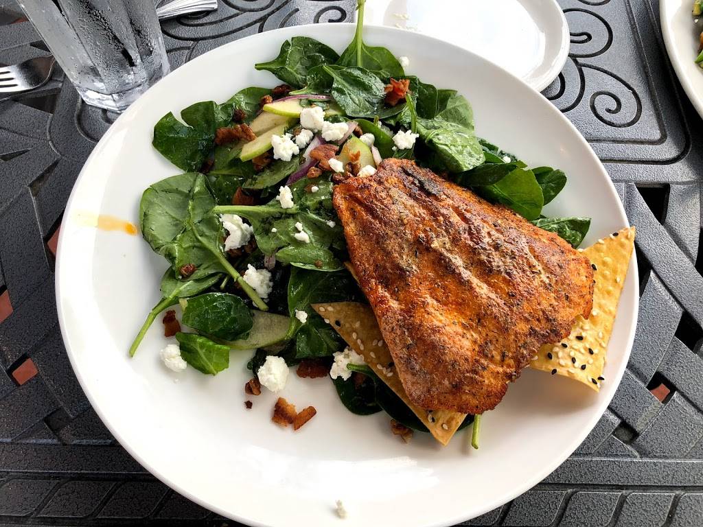 Mitchells Fish Market | meal takeaway | 370 N Adams Rd, Rochester Hills, MI 48309, USA | 2483405900 OR +1 248-340-5900