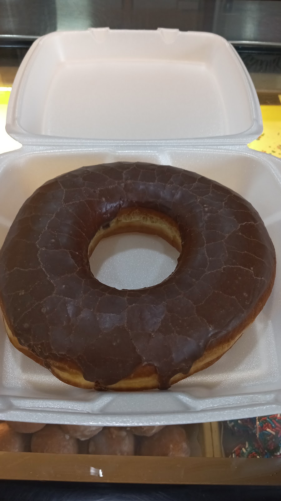 Huck Finn Plaza | restaurant | 6626 S Pulaski Rd, Chicago, IL 60629, USA | 7735814285 OR +1 773-581-4285