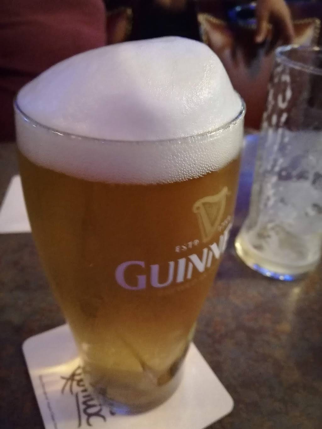 Irish Rose Pub | restaurant | 1095 Weston Rd, York, ON M6N 3S3, Canada | 4167632478 OR +1 416-763-2478