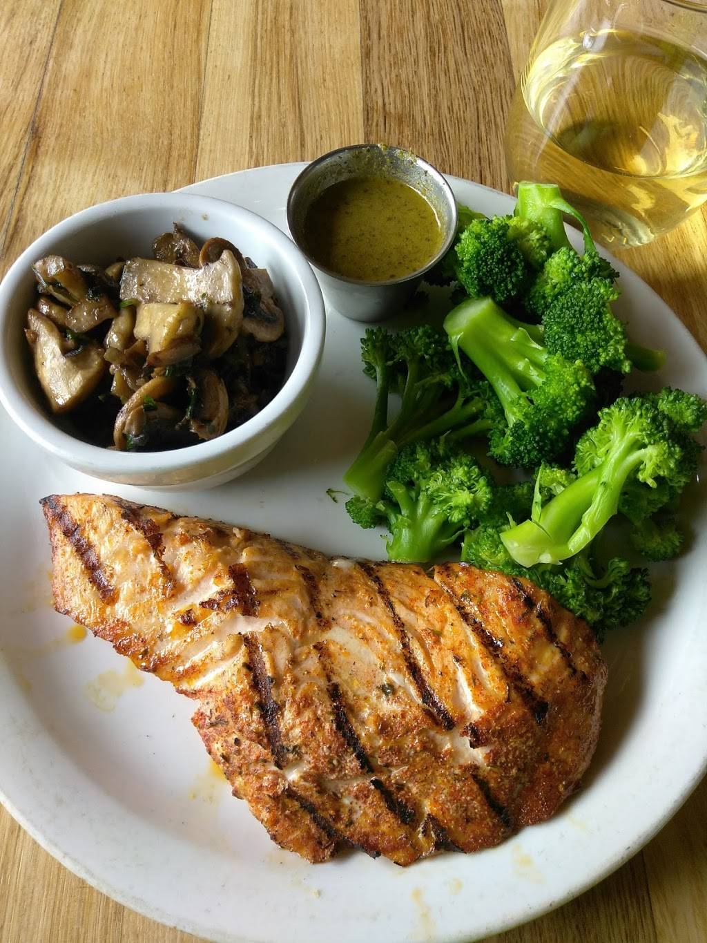 Fresh Corn Grill | restaurant | 1266 Westwood Blvd, Los Angeles, CA 90024, USA | 3104700414 OR +1 310-470-0414