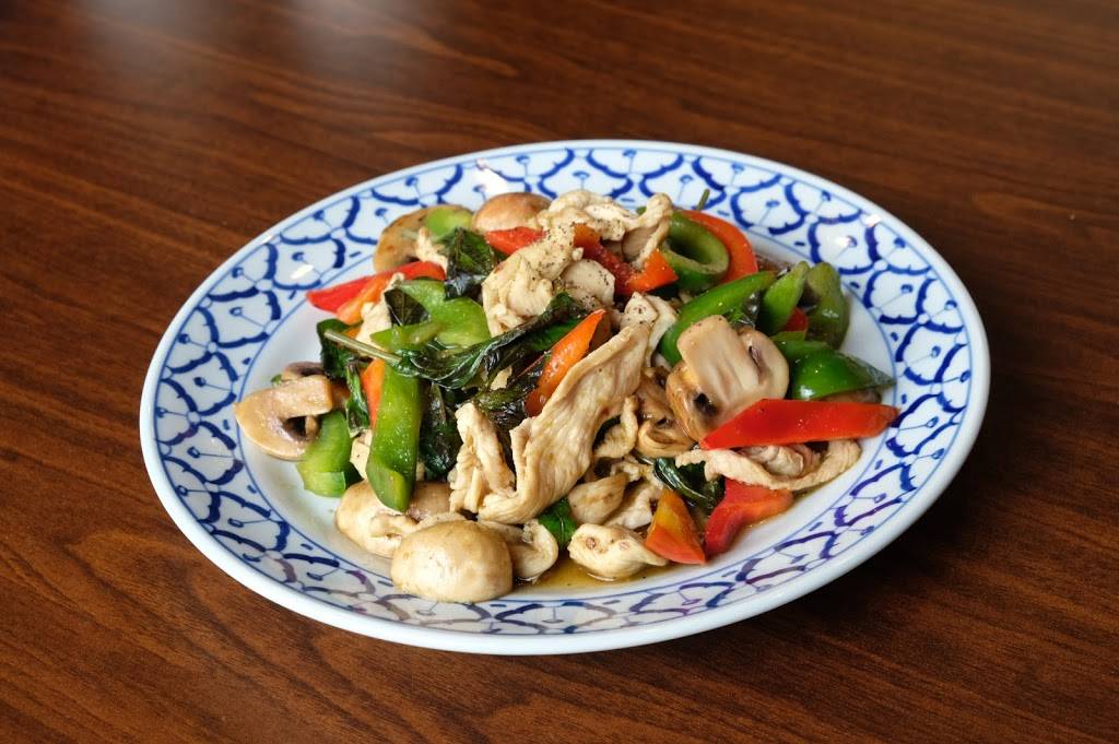 Yum Squared Concord Thai Cuisine | restaurant | 1965 Mt Diablo St, Concord, CA 94520, USA | 9253494343 OR +1 925-349-4343