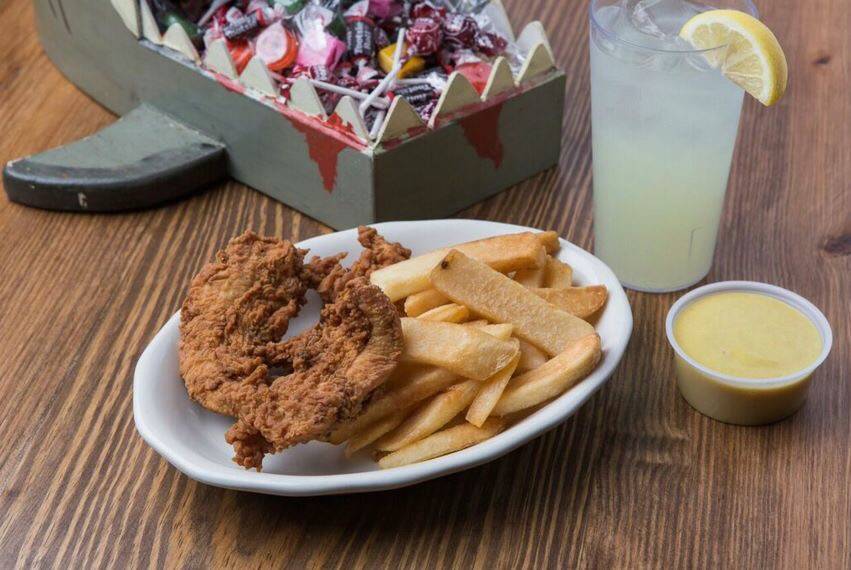 Ezells Catfish | restaurant | 4001 Warm Springs Rd, Columbus, GA 31909, USA | 7065681149 OR +1 706-568-1149