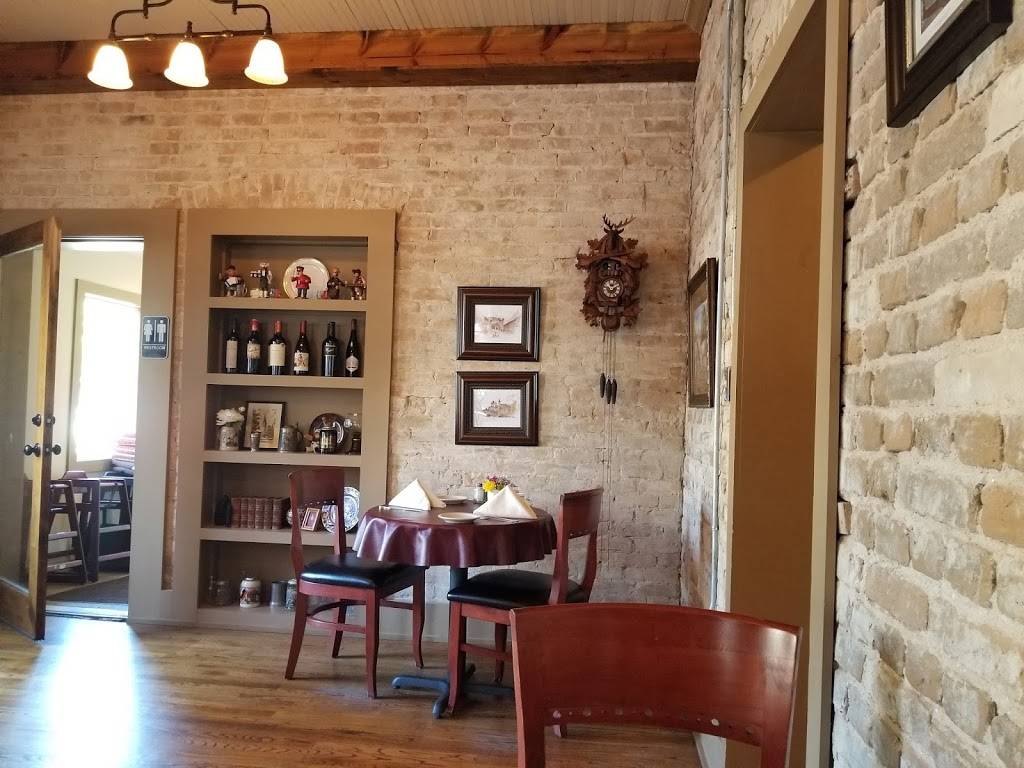 Alpine Haus Restaurant | restaurant | 251 S Seguin Ave, New Braunfels, TX 78130, USA | 8302140205 OR +1 830-214-0205